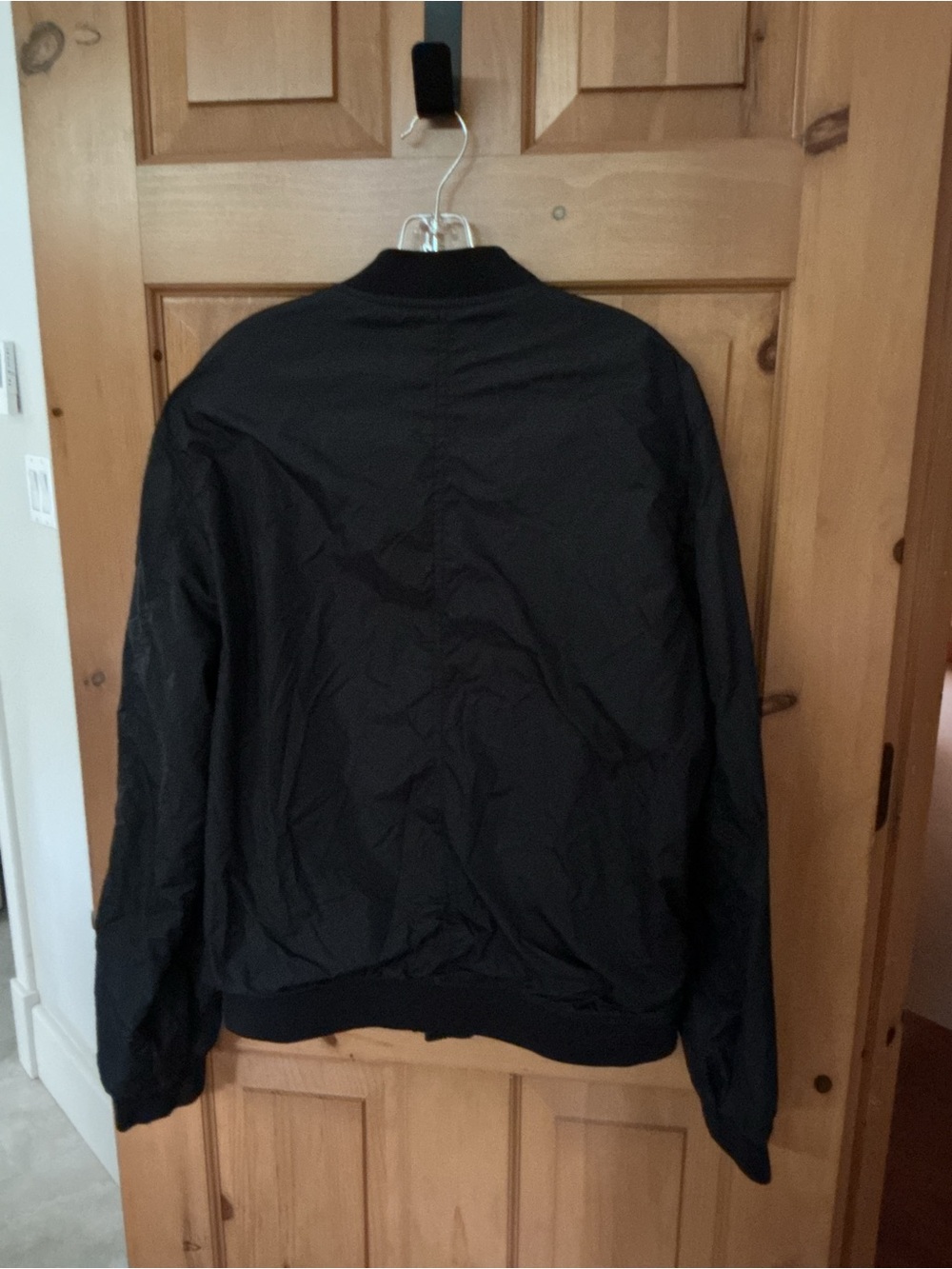 H&M Black Bomber Jacket with Snap-Pocket Details - Picture 9 of 9